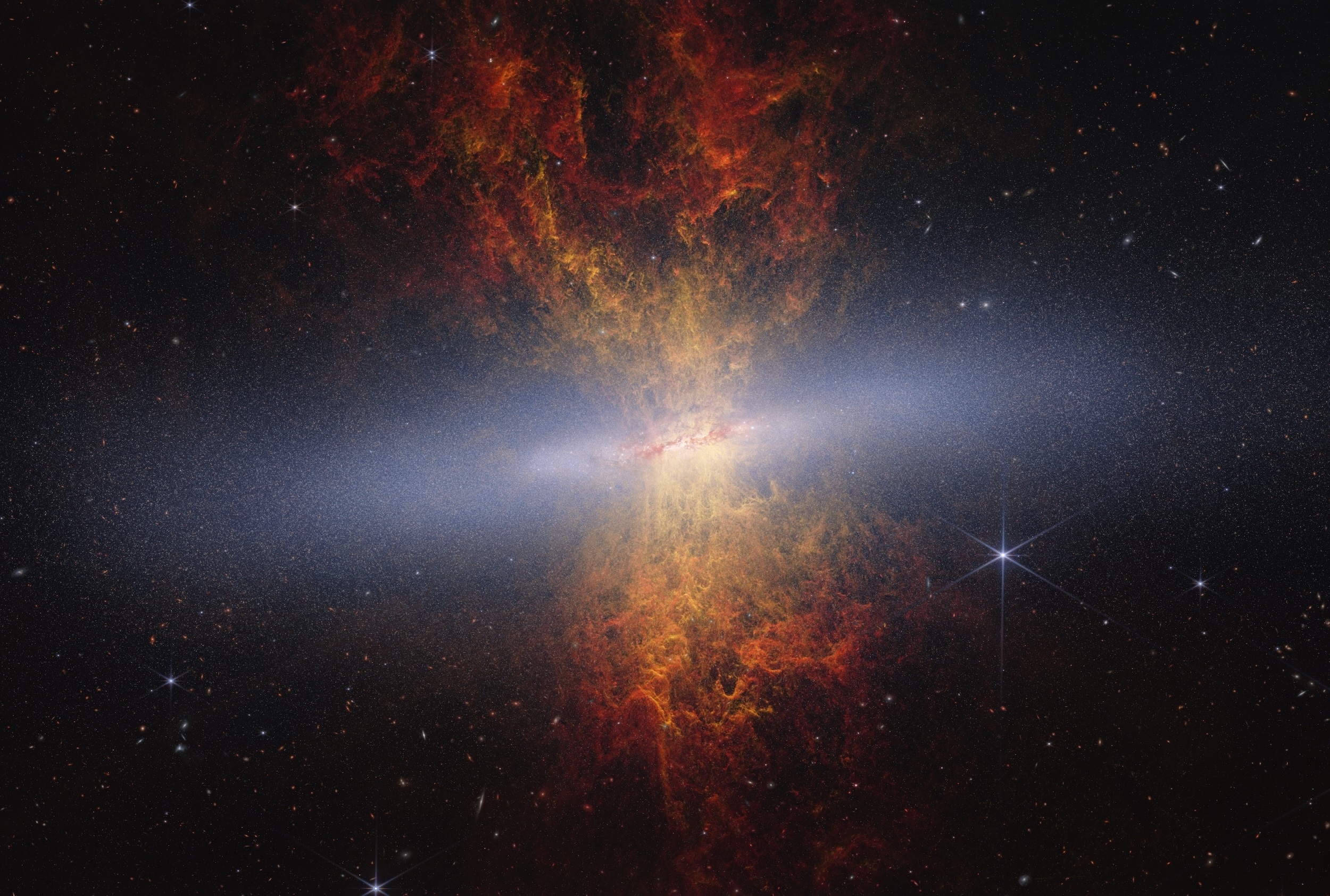 Fantasy in Conformal Cyclic Cosmology